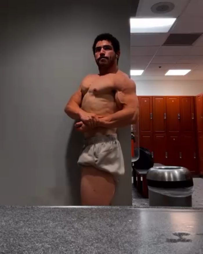 Kevin, three weeks into coaching, side chest